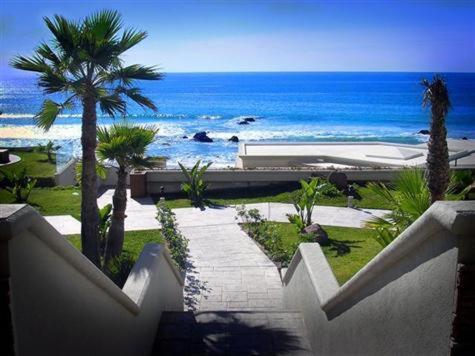 Appartamento 'Luxury Oceanfront Penthouse With Pools, Jacuzzis And Spectacular Ocean Views' Rosarito Esterno foto
