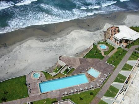 Appartamento 'Luxury Oceanfront Penthouse With Pools, Jacuzzis And Spectacular Ocean Views' Rosarito Esterno foto