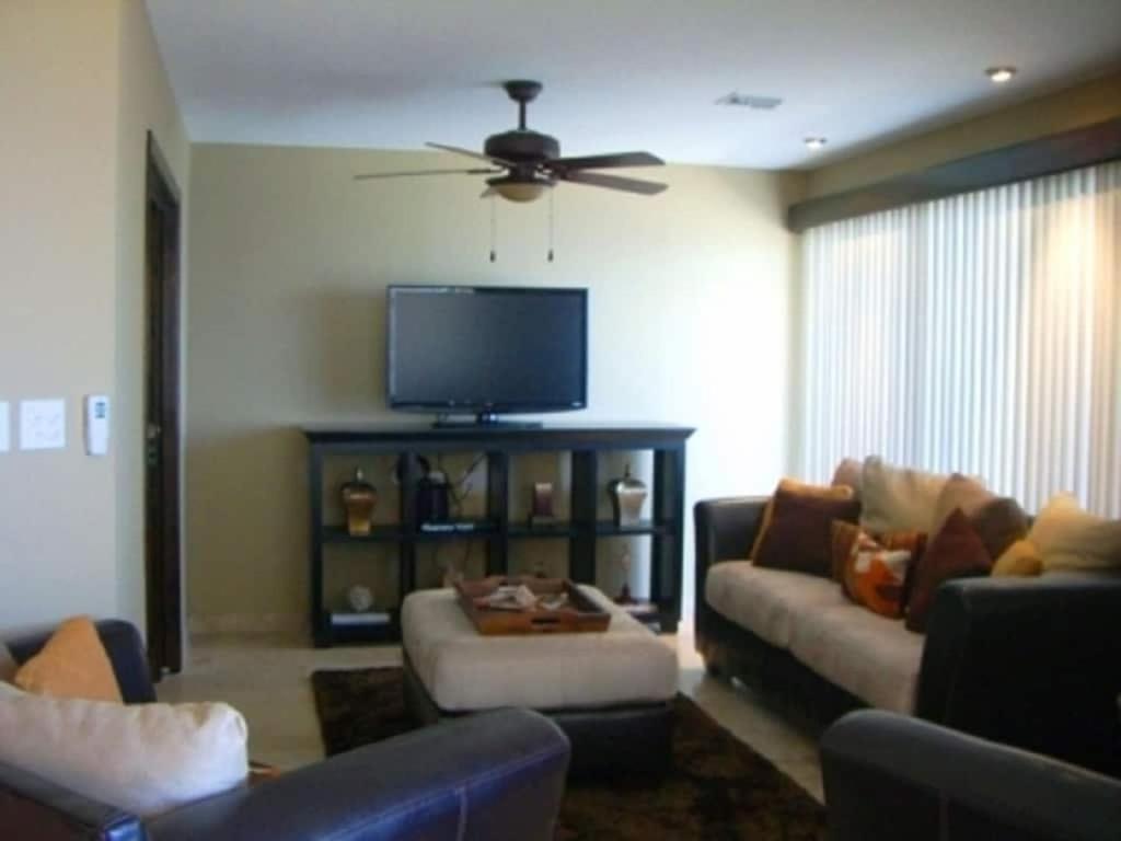 Appartamento 'Luxury Oceanfront Penthouse With Pools, Jacuzzis And Spectacular Ocean Views' Rosarito Esterno foto